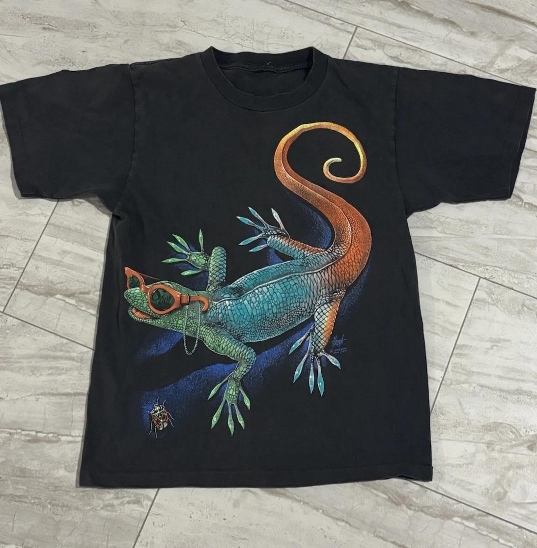 

Vintage Caribbean Soul Iguana T-Shirt Men s Size Small Black 1992 Nature Tee 3XL