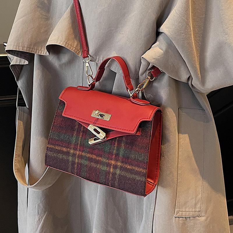 

Niche Bag Exclusively For Women Use New Trendy and Fashionable Crossbody Bag Women Ins Niche Versatile One-shoulder Handbag