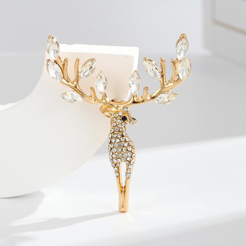 Kreativní brož s kovovým odznakem