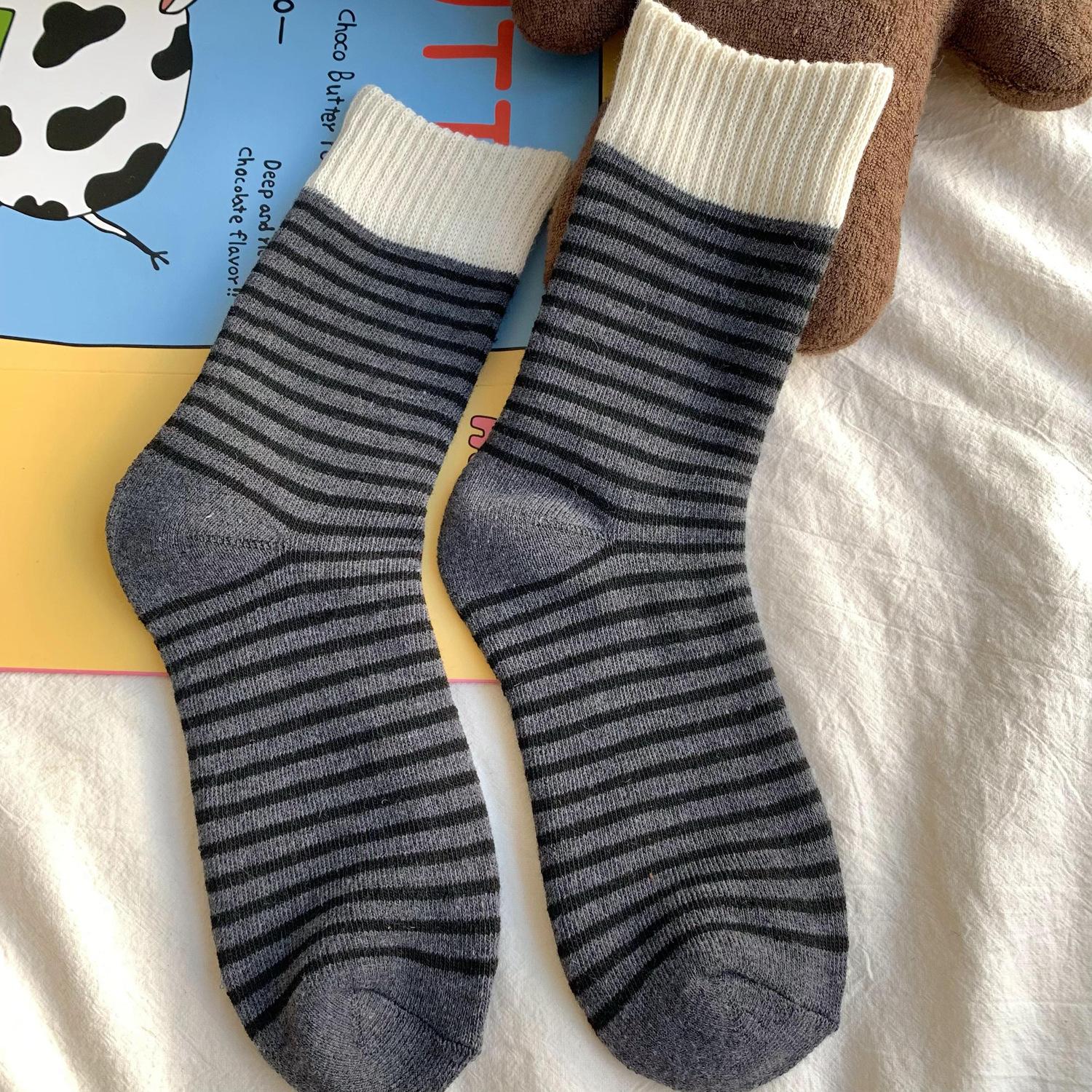 

Women s Autumn Winter Socks Thickened Warm Wool Hosiery Ribbed Striped Pile Sock Fashion Sock Solid Color Simple Vertical Stripe One Size