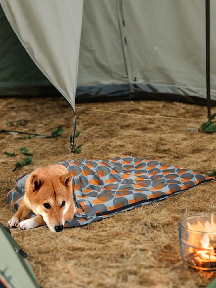 Dog Sleeping Bag Heat Heated Sleeping Bag Warm Puppy Bed For Indoor Outdoor Travel Camping Hiking Backpacking Puppy Dog Kitten