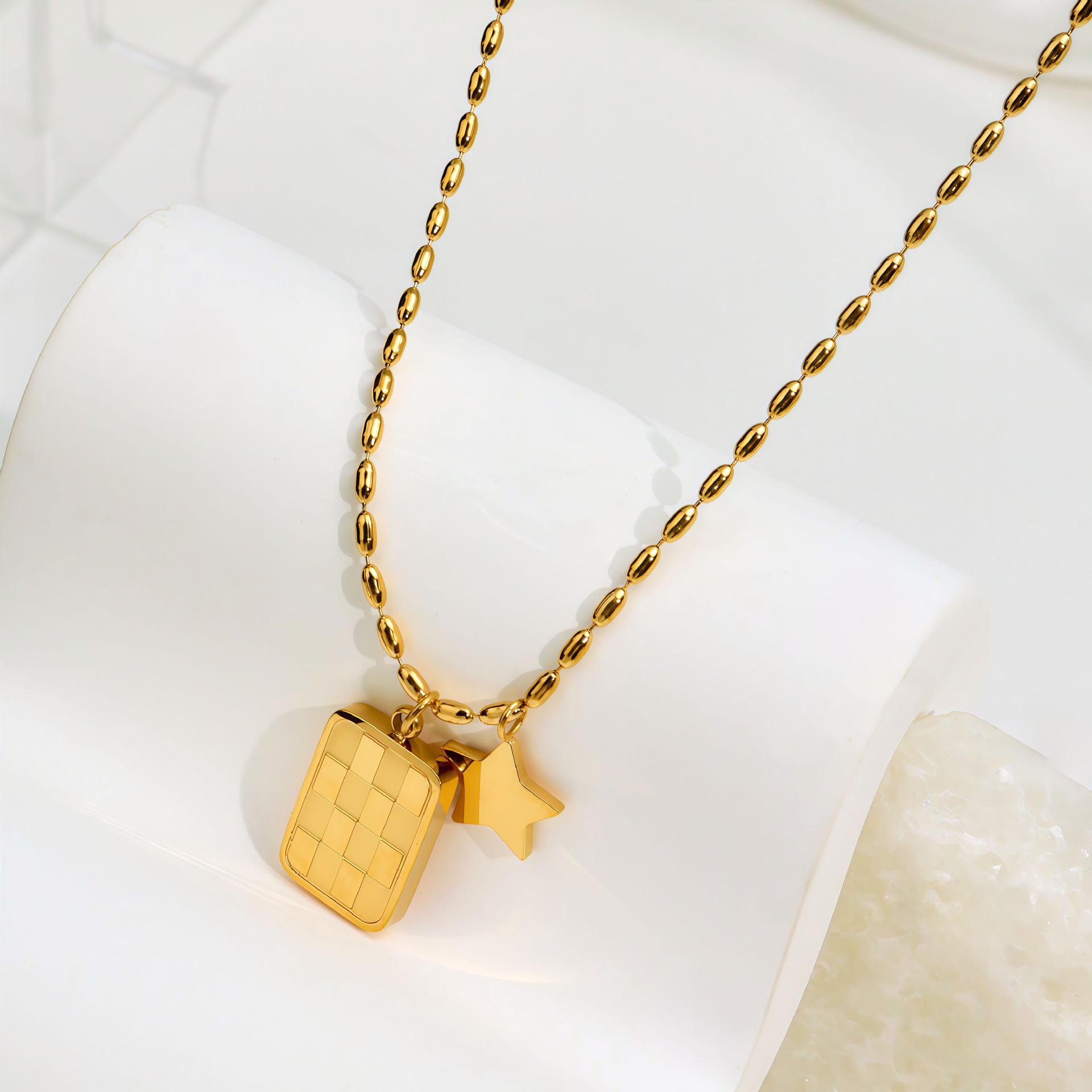 Titanium Steel Plated 18K Gold Checkerboard Square Card Small Star Necklace Niche Female Style Niche Personality Pendant Collarbone Chain