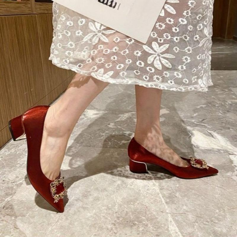 Chinese Block Heel High Heels Women's New Pointed Toe Shallow Mouth Crystal Square Buckle Mid-heel Single Shoes