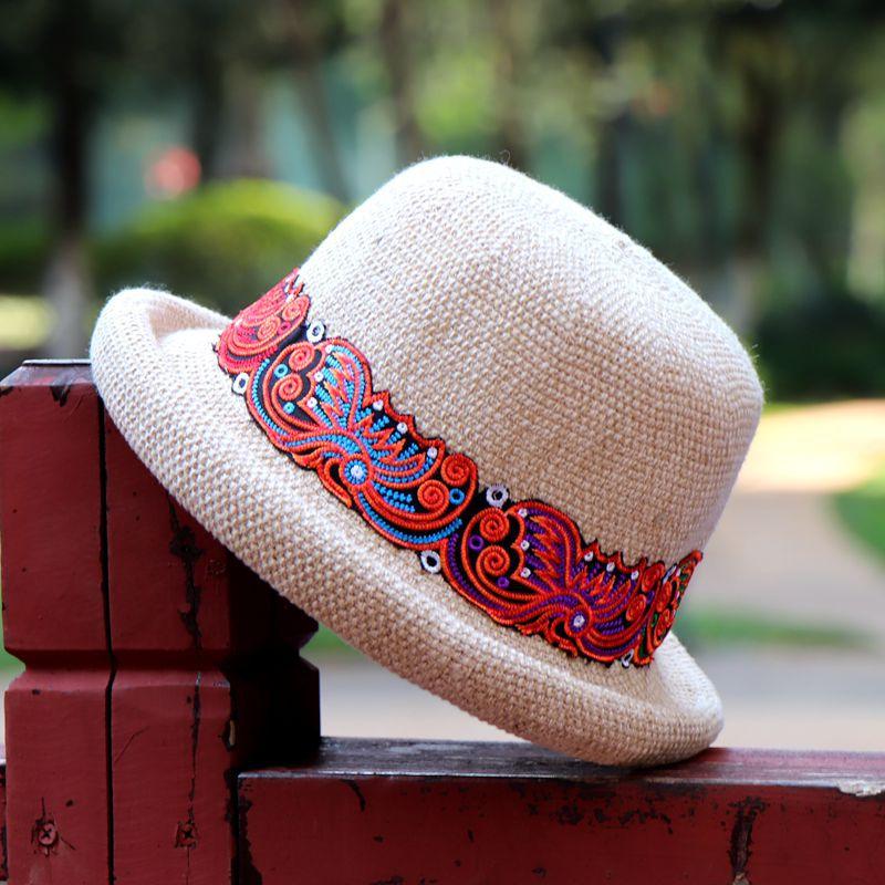 Yunnan ethnic wind cotton and linen leisure spring and summer travel embroidery hat, sunshade embroidery hat wholesale