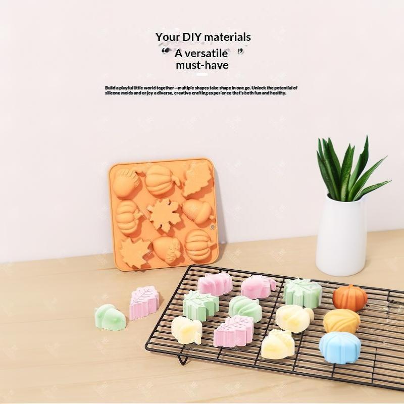 Non Stick Food Grade Silicone Fall Mold Pumpkin Leaf Acorn Shapes For Baking Chocolate Candy Desserts