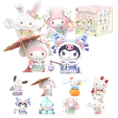 TOP TOY Sanrio Nádherné kostýmy série Čtyři roční období Gachapon Slepá krabička Figurka Měkký vinyl PVC Dárek Narozeninový dárek Kitty Kuromi Cinnamoroll My