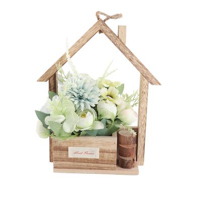 Decoração de casa – Flores e coroas artificiais