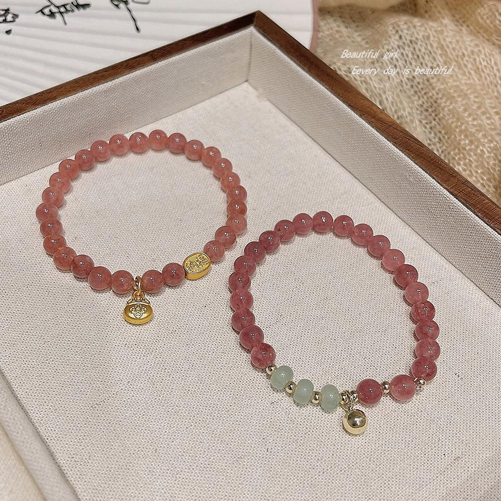 New Chinese Strawberry Crystal Blessing Bag Pearl Bracelet Girl High Sense Niche Design Sense Beaded Bracelet Couple Jewelry.