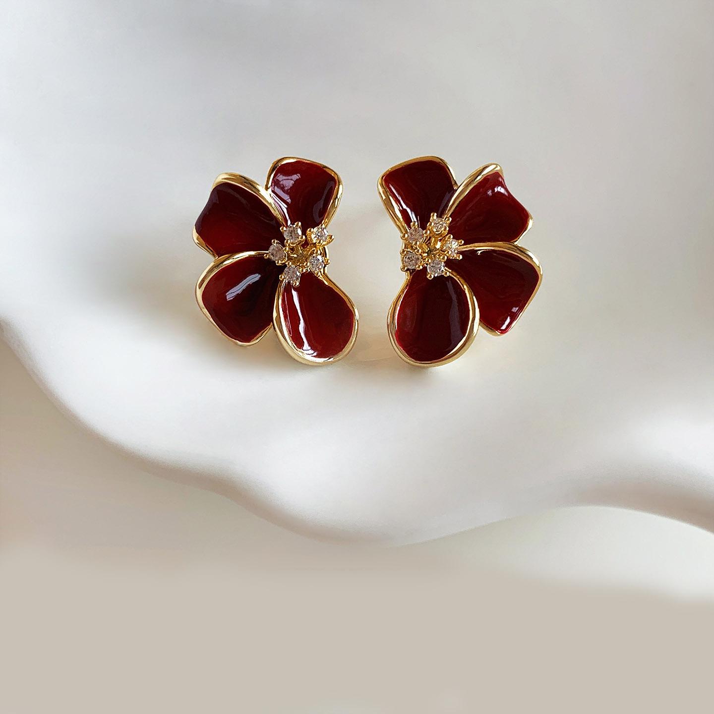 Red Enamel Flower Stud Earrings Sterling Silver Needle Unique 2025 Earrings Light Luxury Niche Ear Jewelry