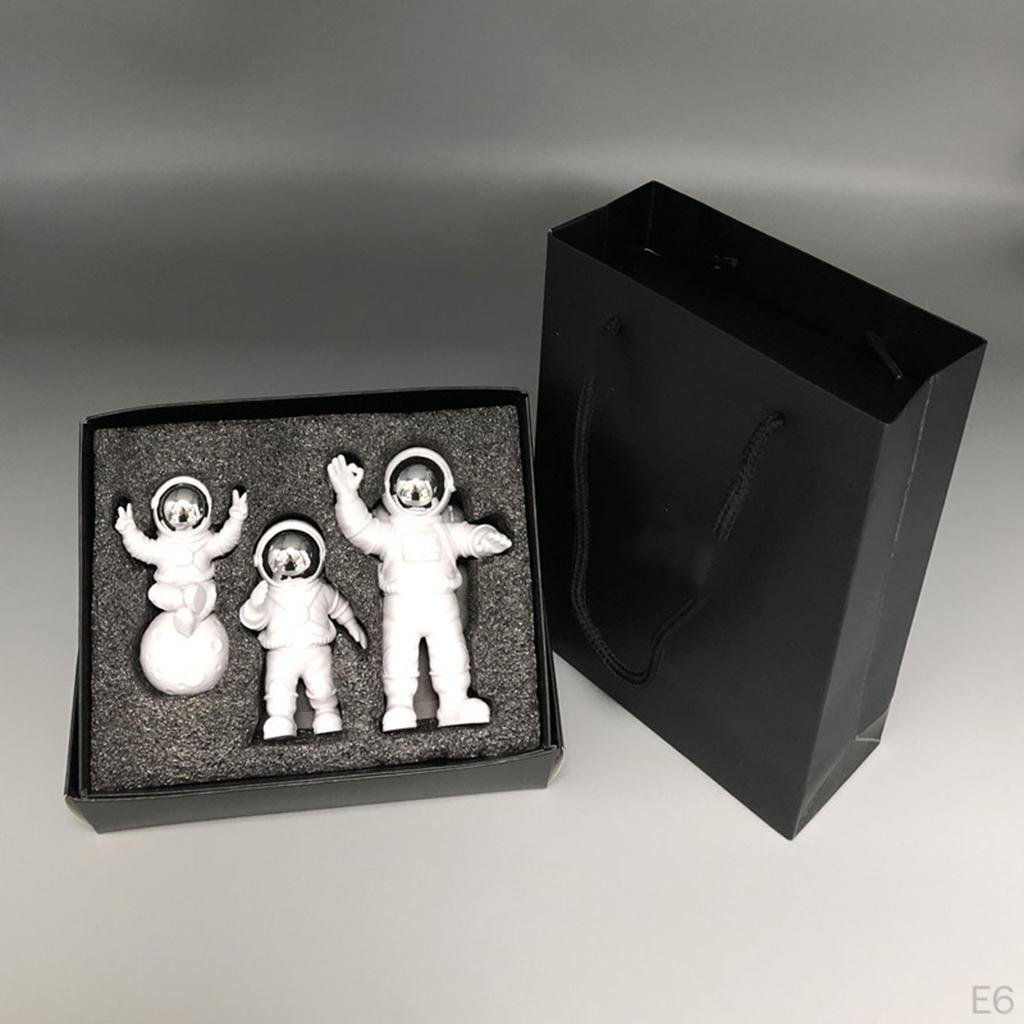 3pcs Astronaut Figurines Miniatures Character Spaceman Outer Space Shelf Collectible