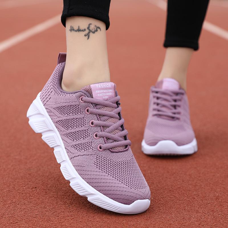 Sneakers Women's Spring and Autumn Mesh Breathable Ultra Light Student Running Shoes Casual Lightweight Soft Sole Running Shoes 2025 New