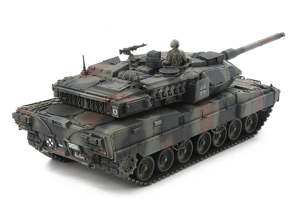Tamiya Military Miniature Series German Federal Army Main Battle Tank Leopard II A7V Plastic Model 32607 1/48 No. (Tank)