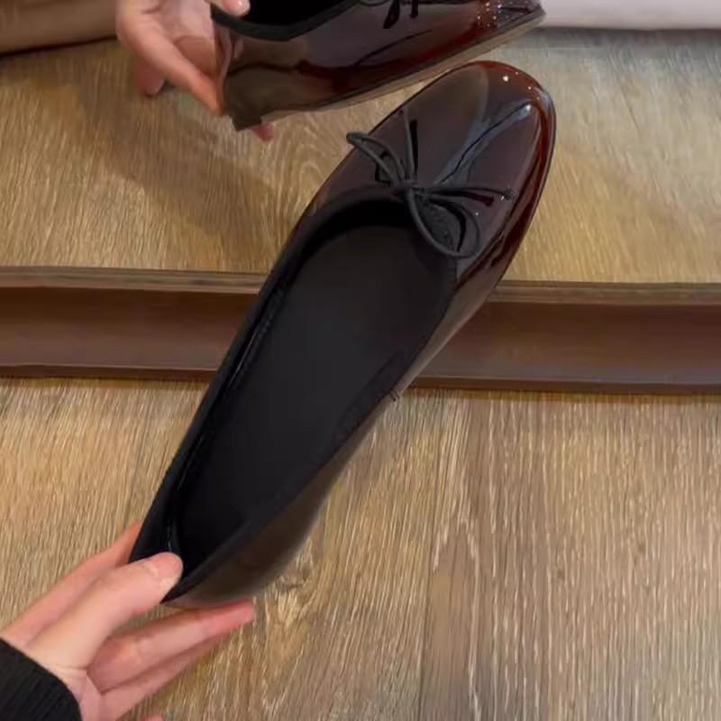 

Универсальные туфли-лодочки на плоской подошве с круглым носком, ленивые, на одну педаль, для通勤, балетки из лакированной кожи, одинарные туфли 40 тёмно-рыжий