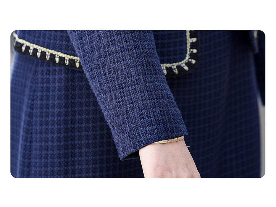 Costum din două piese de primăvară 2024 pentru femei de vârstă mijlocie (40-60)