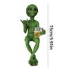 Alien Statue trinkt Bier Alien Skulptur Harz Handwerk Neuheit Lustige Schreibtischdekoration Bücherregal Büro Schreibtisch Garten Dekor