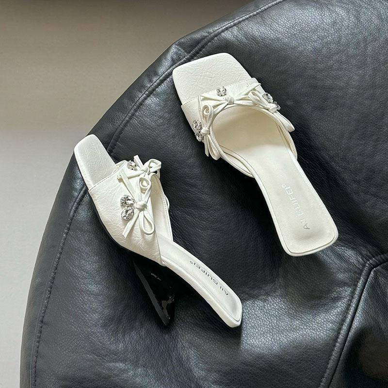 

Fashion New In 2025 Fashion Rhinestones Women Wedges Slippers Female Slides Butterfly-Knot Ladies Wedges Slippers Sandals Shoes Pumps 35 бежевый