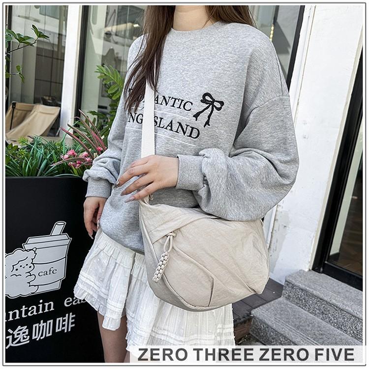 Nylon Womens Shoulder Bag With Zipper Closure For Daily Use