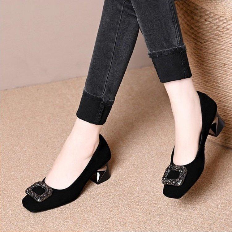 Square head shallow mouth single shoes women's spring new rhinestone square buckle black low-heeled women's shoes