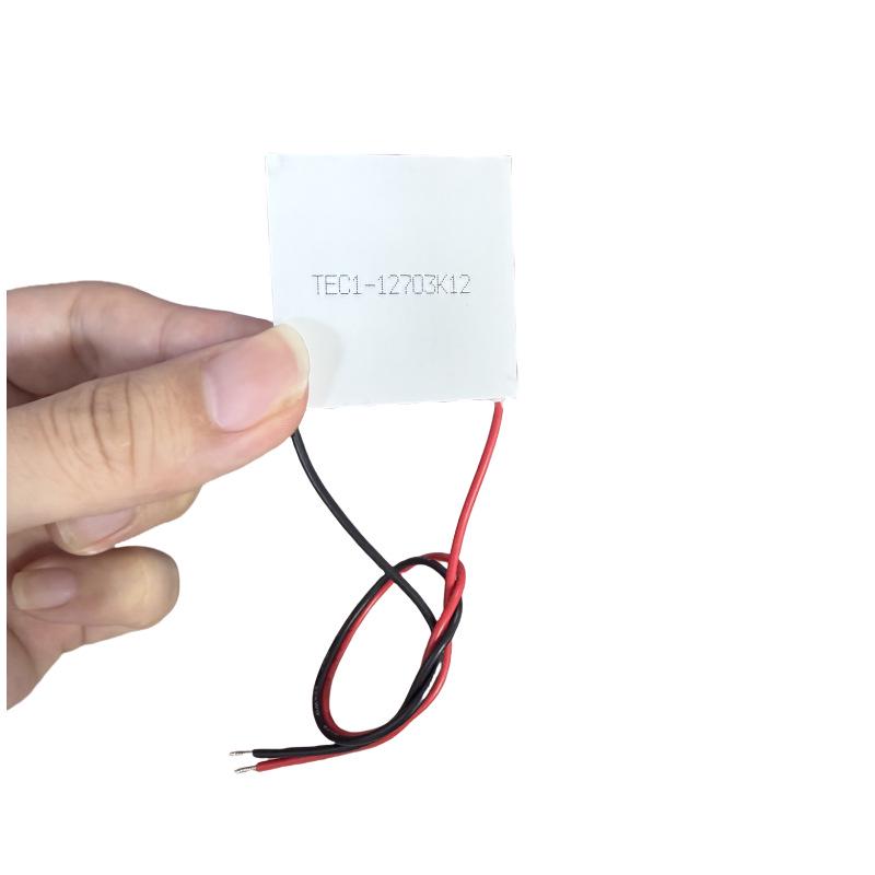 High-Quality TEC1-12703 40x40MM Semiconductor Cooling Sheet for Beauty Appliances, Wine Cabinets, and Dehumidifiers