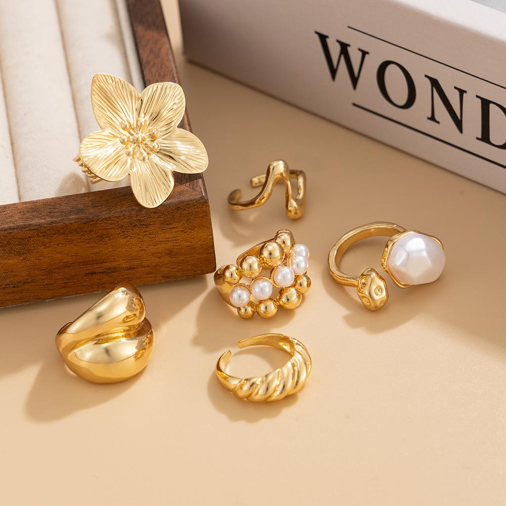 6 Stuks/Set Vintage Geborstelde Bloem Openende Ringen voor Vrouwen Mannen Eenvoudig Imitatie Parel Onregelmatig Meerdere Lagen Ringen Set Sieraden Cadeaus