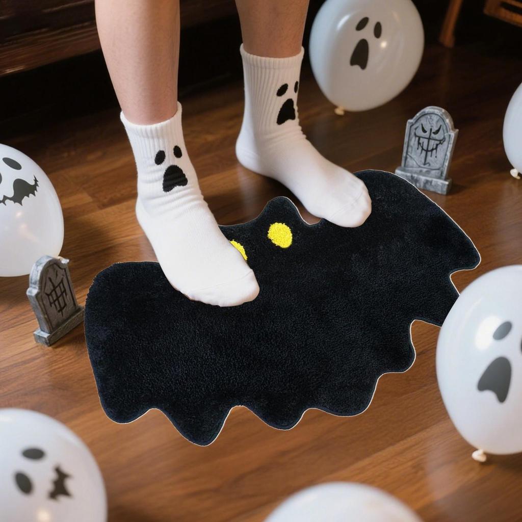 2025 Halloween Faux Cashmere Rug 50x80cm Dirty-Resistant Floor Carpet Halloween Bat Welcome Door Mat For Gym Patio Bedside