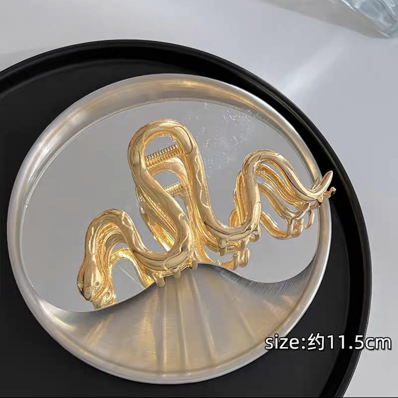 2023 Vintage Geometric Hair Claws Korean Hollow Out Grab Hair Clip Hairpins For Women Fashion New Headwear Girl Hair Accessories