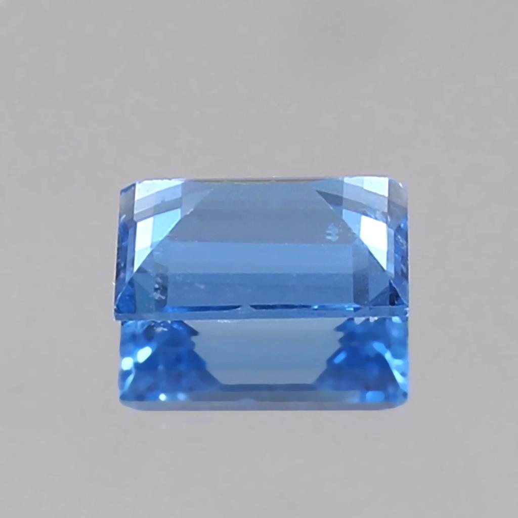 Natürlicher Blauer Spinell Lose Edelstein Kornblume aus Ceylon 9 Karat Baguette für Schmuckherstellung und Handwerk