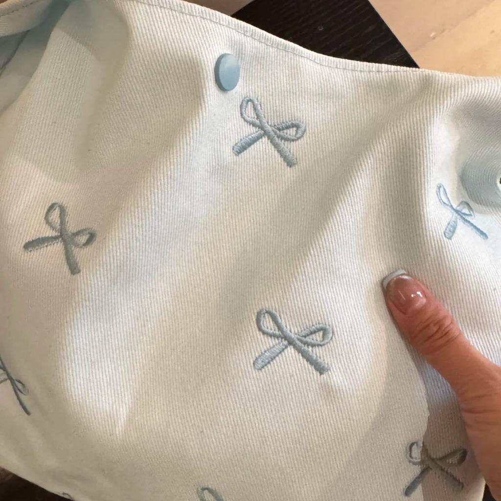Korean Ins Bow Embroidered Canvas Bag Women's New Large-capacity Shoulder Tote Bag Student Class Armpit Bag