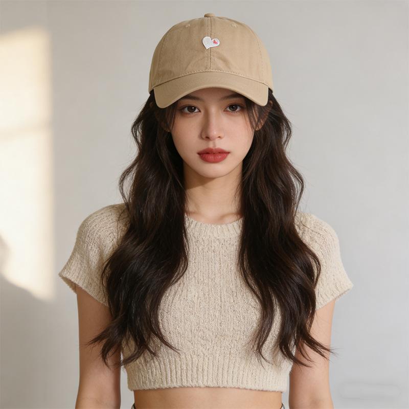Heart-Print Women's Baseball Cap Versatile Soft-Top Design with Wide Brim To Flatter Your Face—Perfect for Couples and Sun Protection