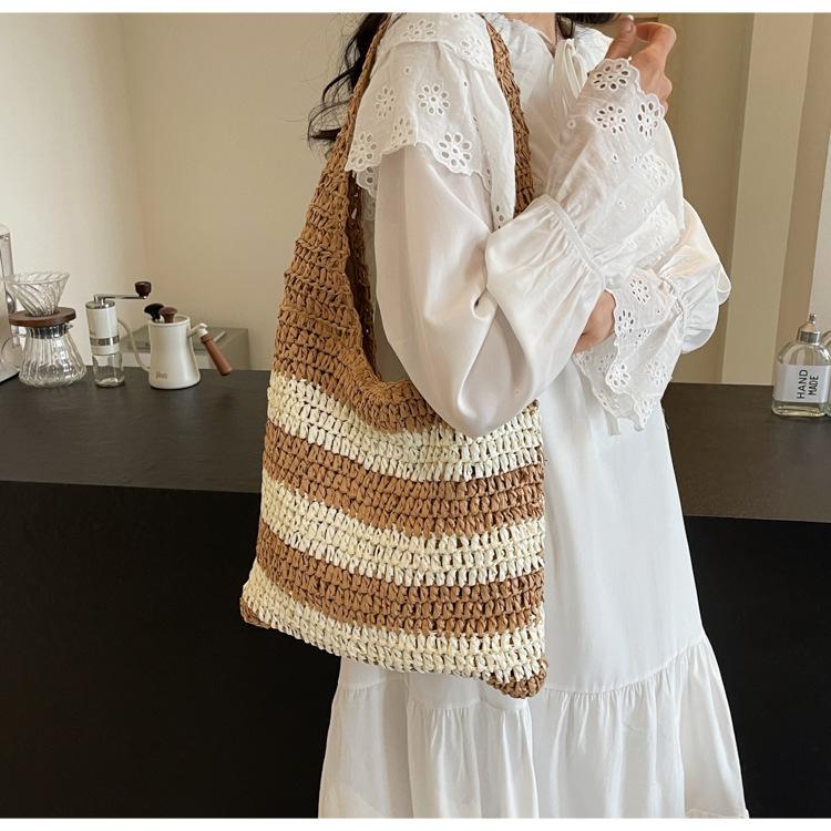 Beach Straw Bag New Summer Versatile Shoulder Armpit Bag Seaside Vacation Woven Tote Bag