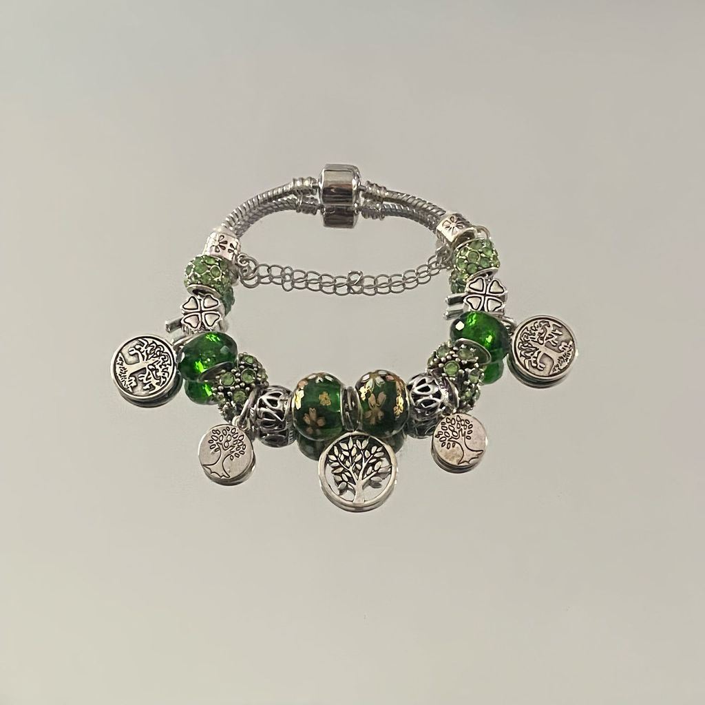 Fashion Life Tree Beaded Bracelet With Green Glass Beads For Womens Daily Wear