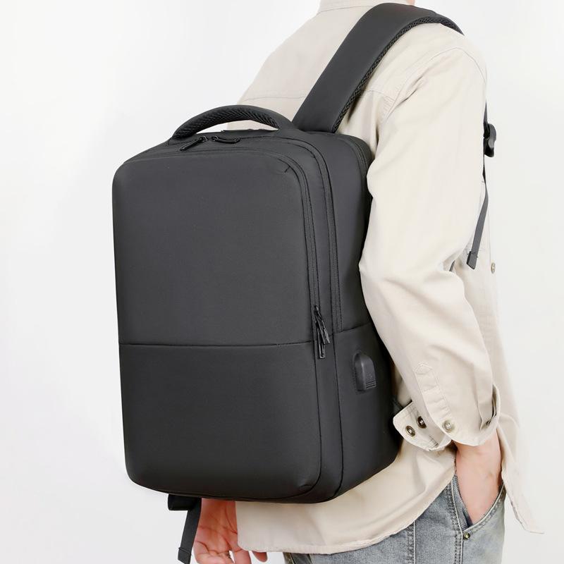 Men's Backpack with Large Capacity, Expandable, Water-resistant, Fashionable and High-end Multi-functional Computer Backpack