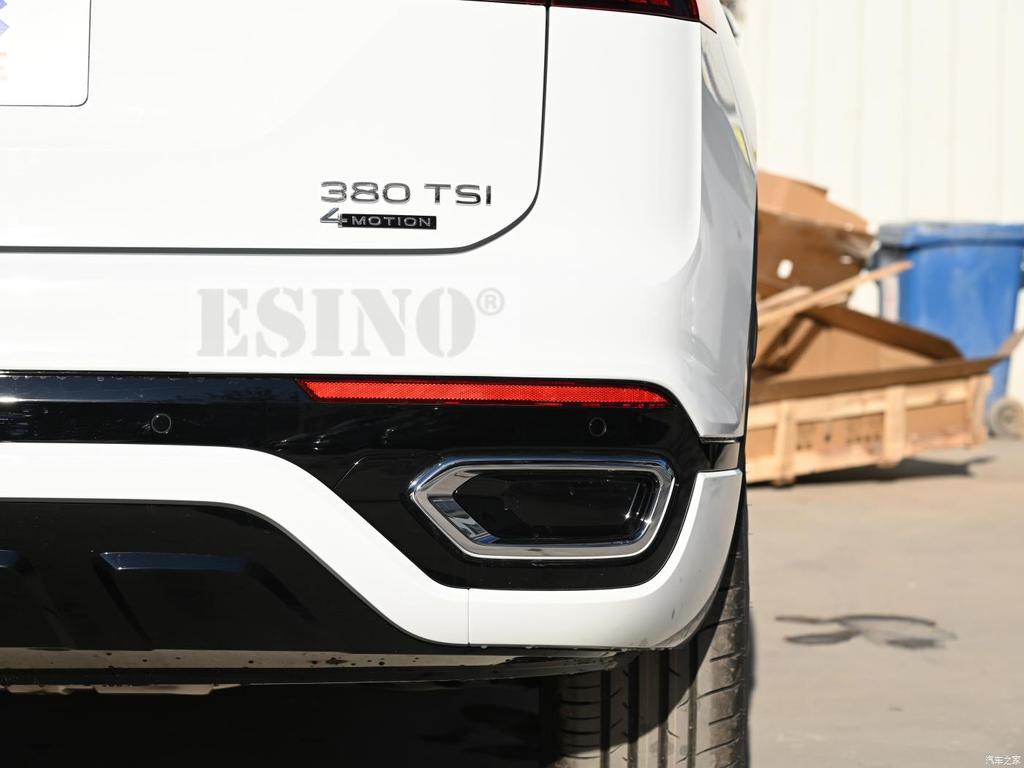 AABIP1 Styling auta 4Motion 3D Zadní kufr Blatník ABS Chrom Zinková slitina Znak Odznak Samolepka pro Volkswagen Tiguan Touareg Tayron