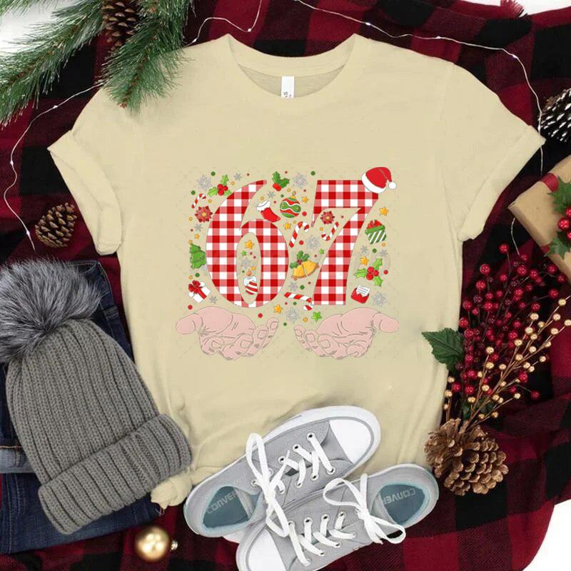 Merry Christmas 6 7 Meme Shirt for Unisex Women Trendy Funny Hands Vintage T Shirts Unisex Funny Style Internet Humor Tee Shirt