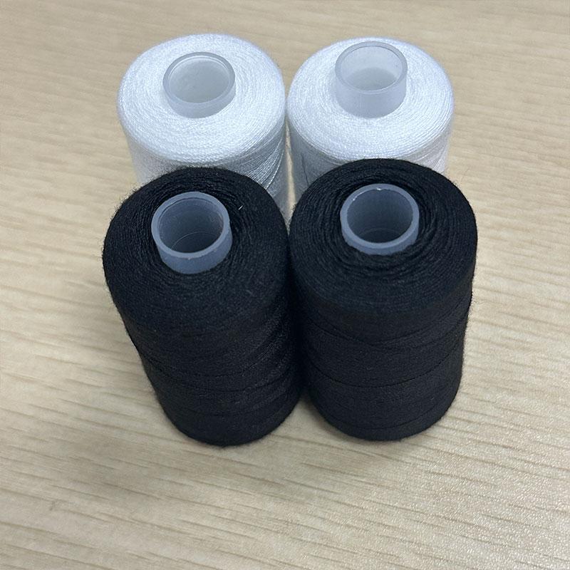 

4PC 500M Polyester Sewing Thread Set Strong Black White Threads for Hand Machine Stitching Crafting Tailoring Supplies