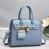 Pu Handbag For Women Large Tote Bag With Lock Closure And Inner Pockets For Daily Use