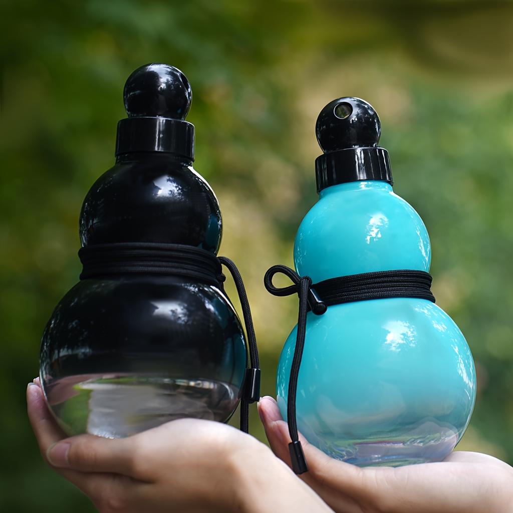 1item A Portable Gourd-shaped Water Bottle