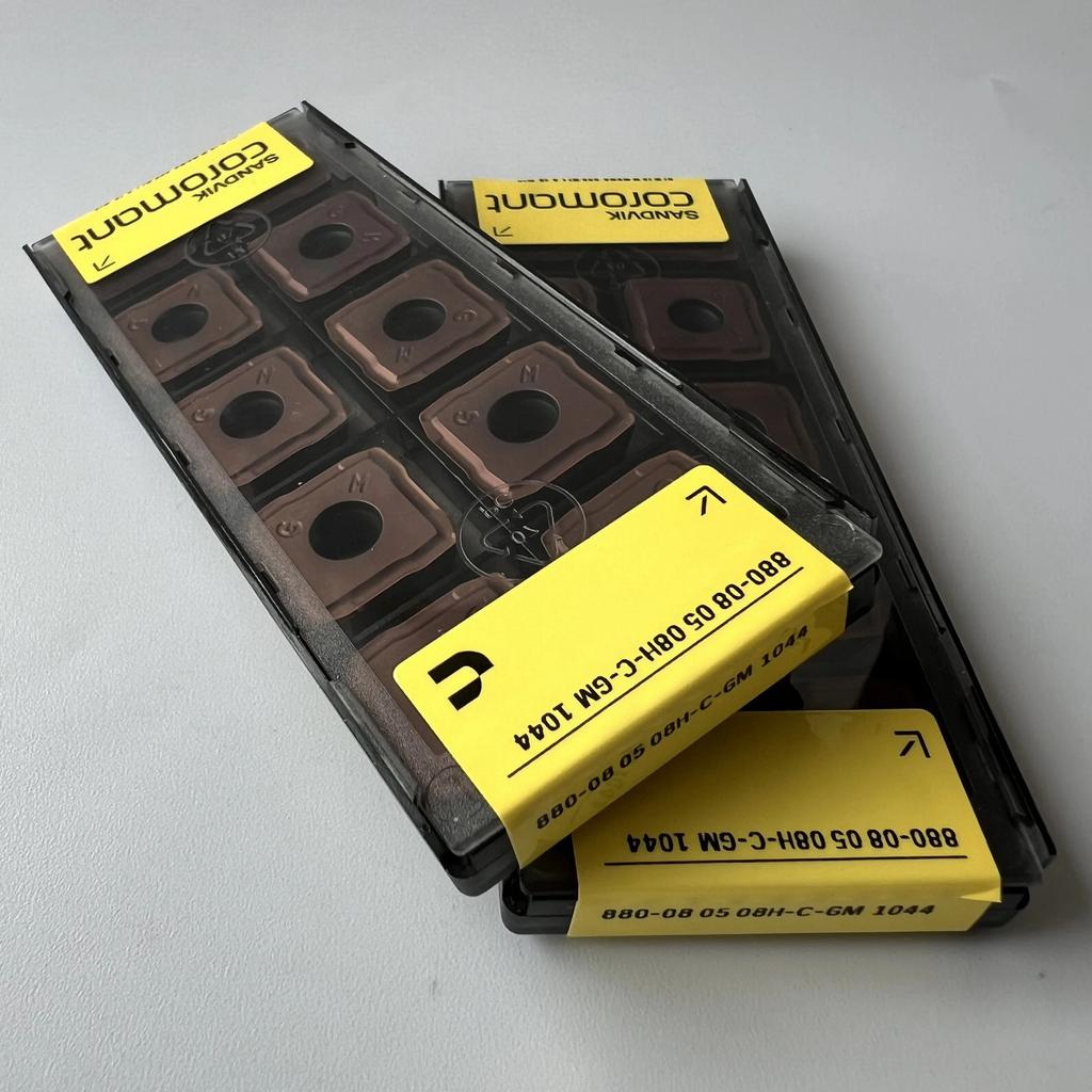 SANDVIK / 880-080508H-C-GM 1044 / Industrial indexable Carbide Inserts 10 Pcs