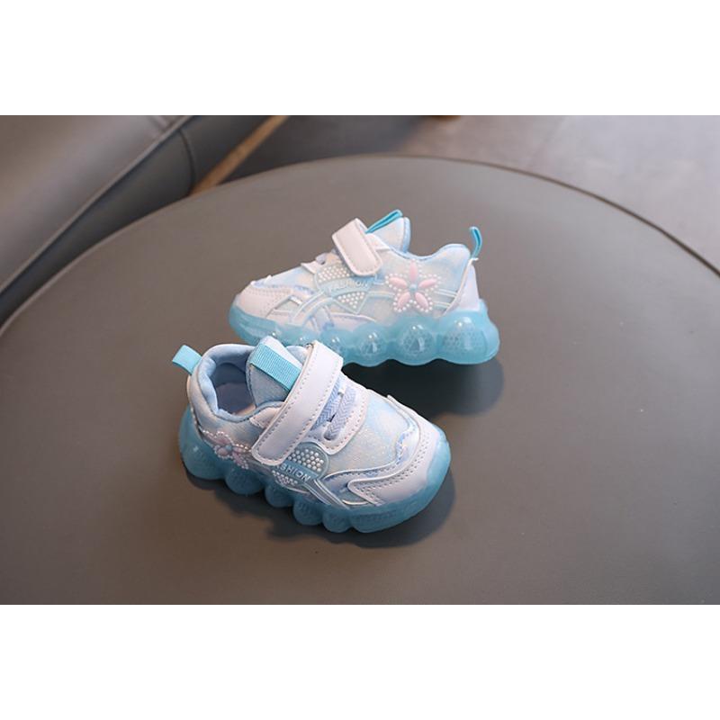 Kids Light Up Heart Pattern Korean Style Sports Sneakers For Boys And Girls
