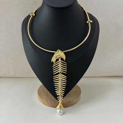 Nový design slitina velká rybí kost přívěsek choker náhrdelník pro ženy přehnaný náhrdelník šperkové doplňky dárek