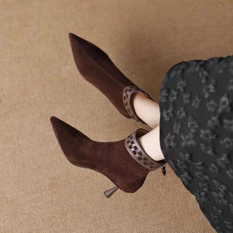 Fashion Skinny ankle boots for women, retro matte leather, simple and elegant ankle boots, new autumn and winter pointed-toe high heels