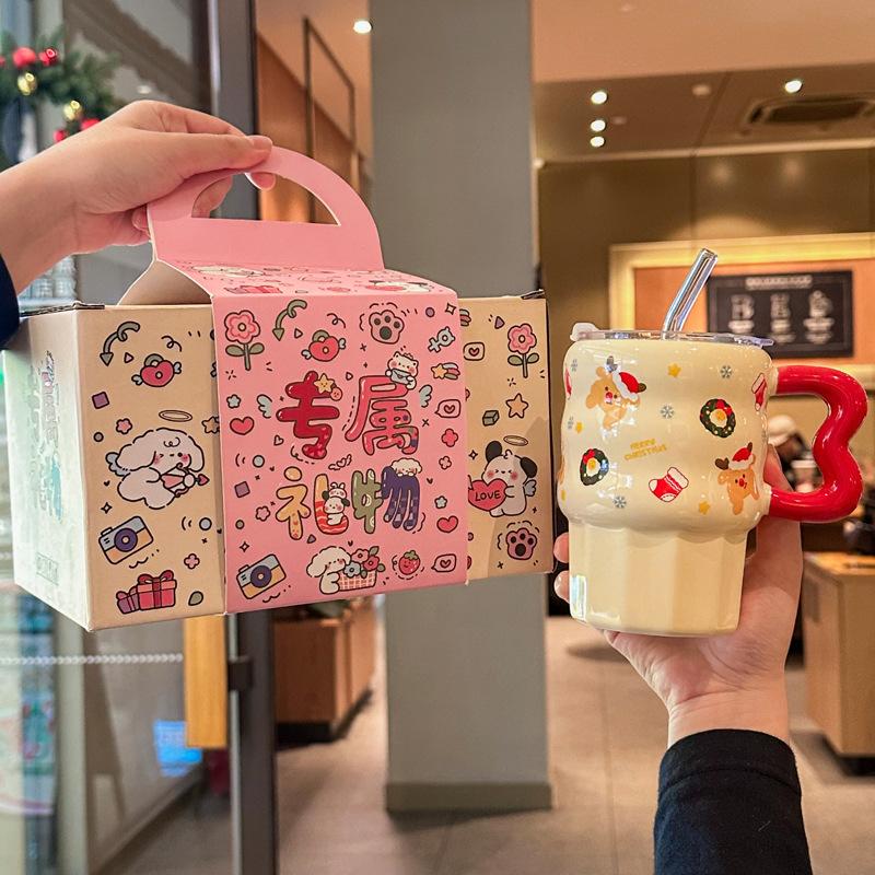 Cute Christmas Ceramic Mug with Lid for Girl's Birthday Gift High-value Straw Mug Souvenir