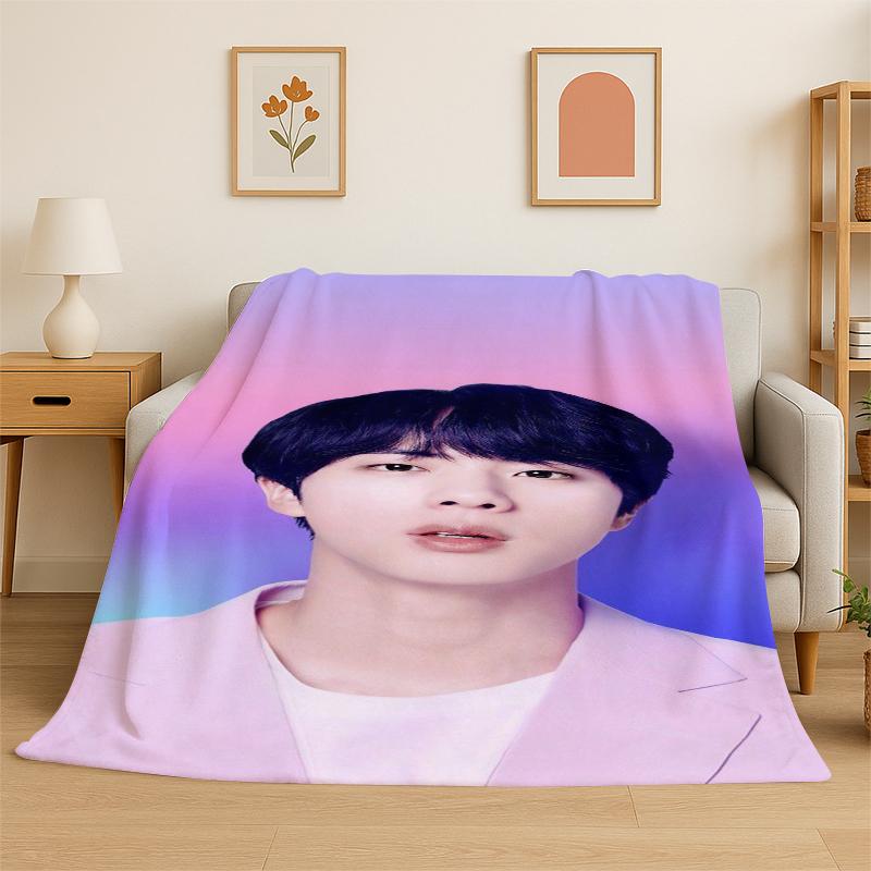 Kpop BBTS Kim Seok Jin Sänger Flanelldecke Weiche Warme Überwurfdecke für Schlafzimmer Wohnzimmer Bett Reise Camping Picknick Geschenk