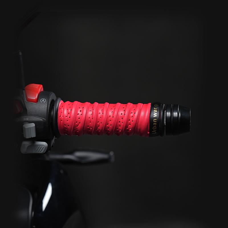 Anti-Slip Leather Motorcycle and Electric Scooter Handlebar Grip & Twist Cover