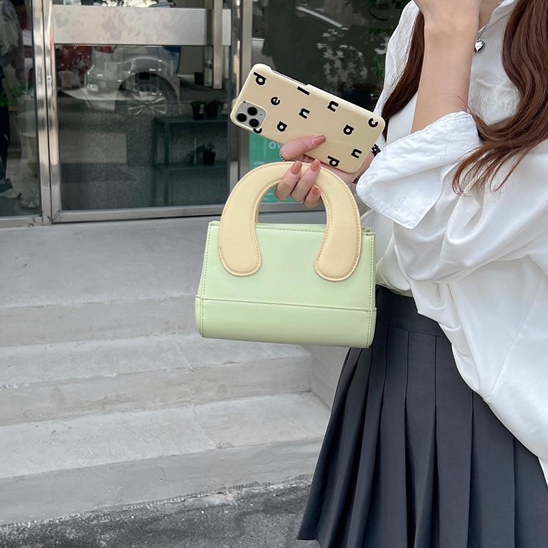Spring and Summer New Trendy Niche Design Cute Clay Bag Fashionable Handbag Single Shoulder Crossbody Women's Bag