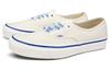 Authentic 44 DX White - VN0A38ENWO9