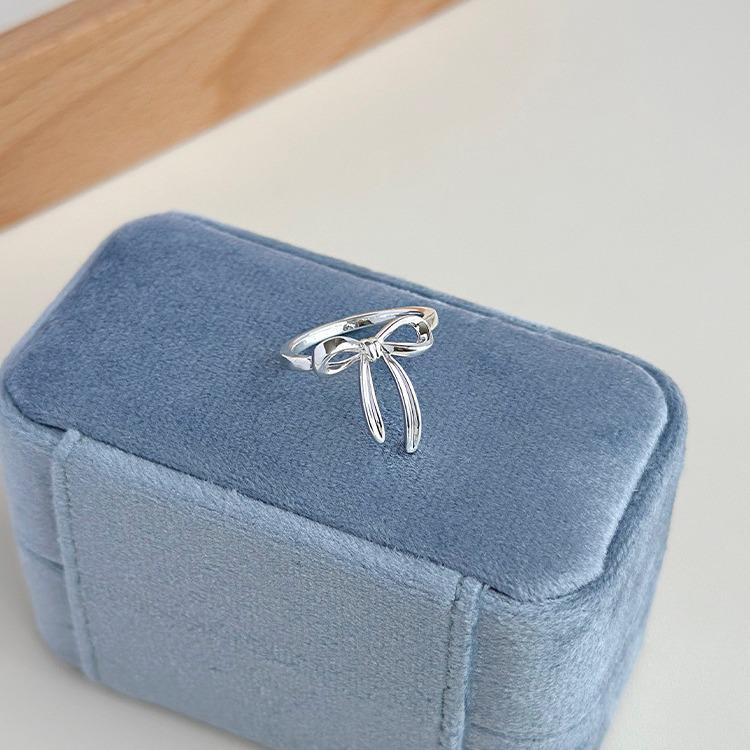 Elegant Silver Open Bow Ring - Chic French Design