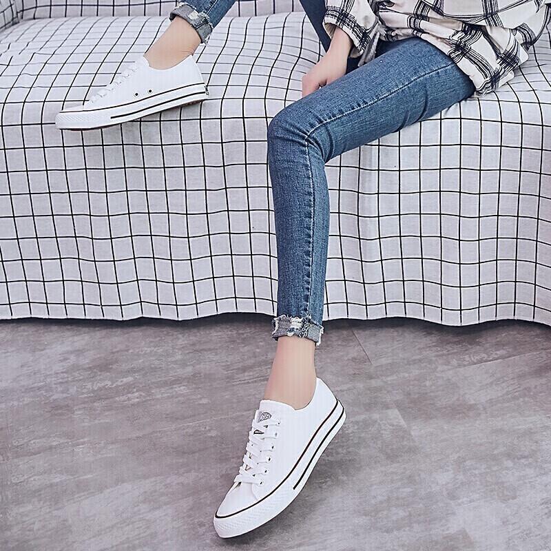 Warrior WXY391 Low-Top Canvas Sneakers