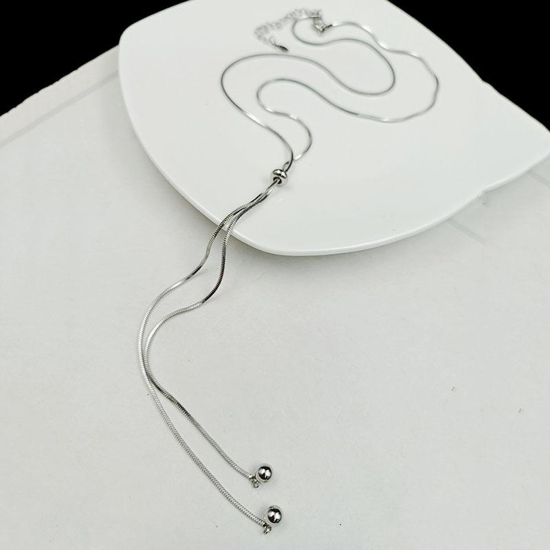 Simple Sweater Chain Women's Long Pull-out Necklace Light Luxury Titanium Steel Snake Bone Chain High-end Accessories Pendant Tide
