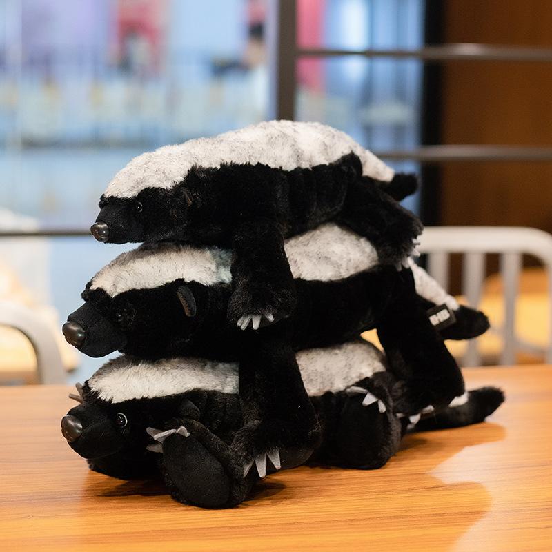 Cartoon Flat-Headed Brother Doll Simulation Honey Badger Doll Plush Toy Sofa Throw Pillow Car Decorative Ornament Rag Doll